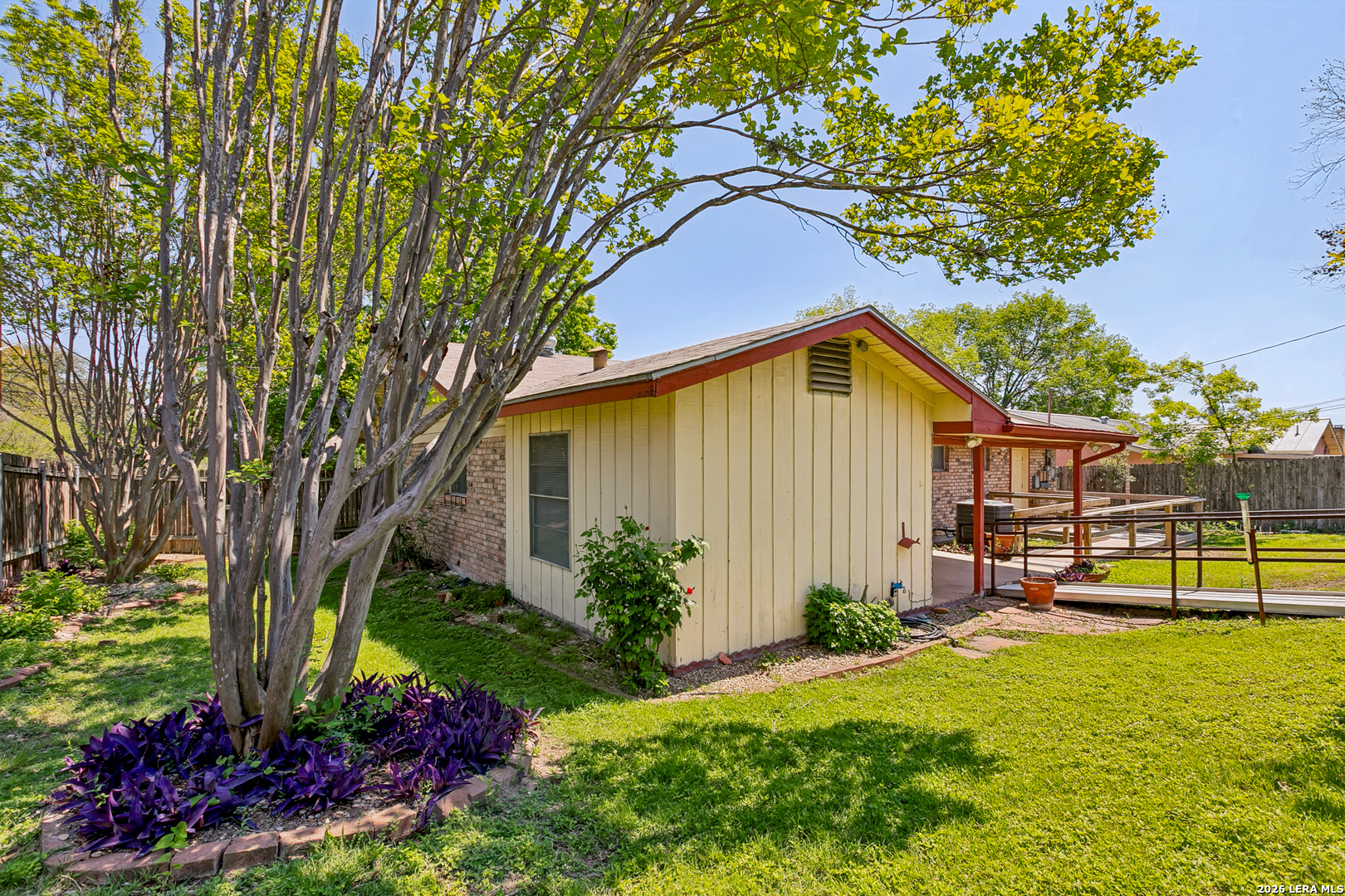 5015 Bayonne San Antonio TX 78228