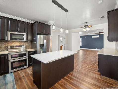 219 Victoria Drive Kerrville TX 78028