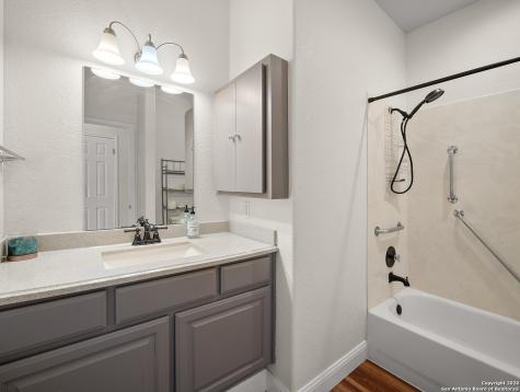 219 Victoria Drive Kerrville TX 78028