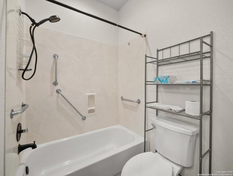 219 Victoria Drive Kerrville TX 78028