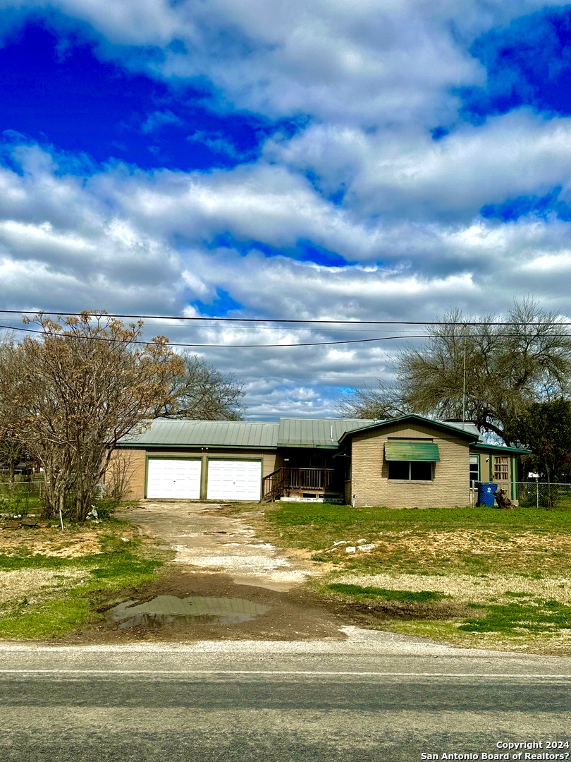 8287 S Fm 2790 W Somerset TX 78069