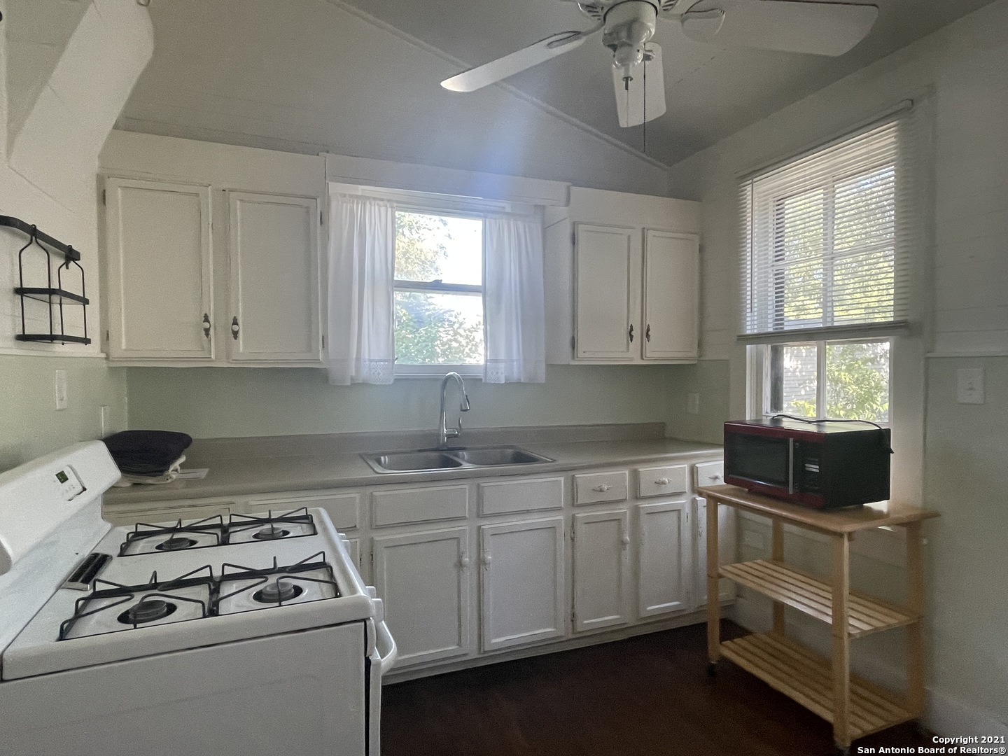 410 Riddle Street San Antonio TX 78210