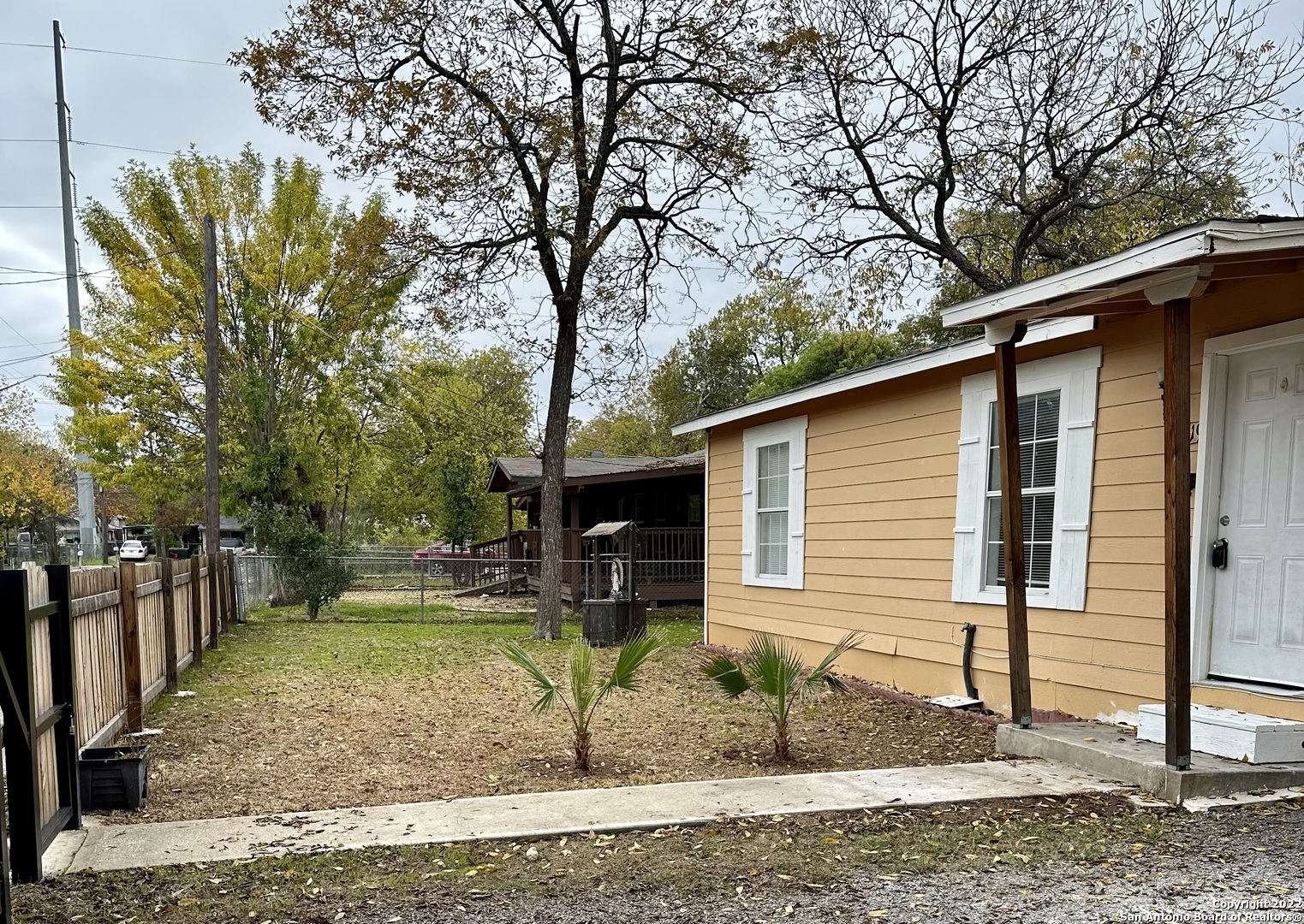 1819 Madrid Street San Antonio TX 78237