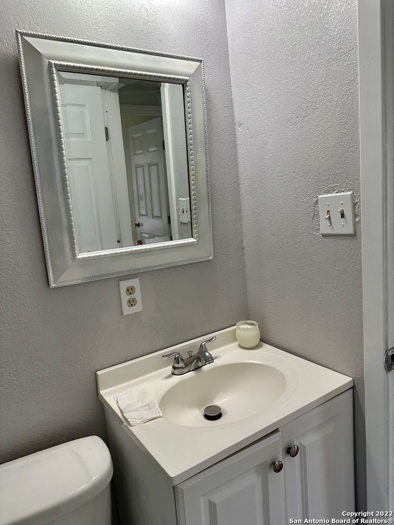 1819 Madrid Street San Antonio TX 78237