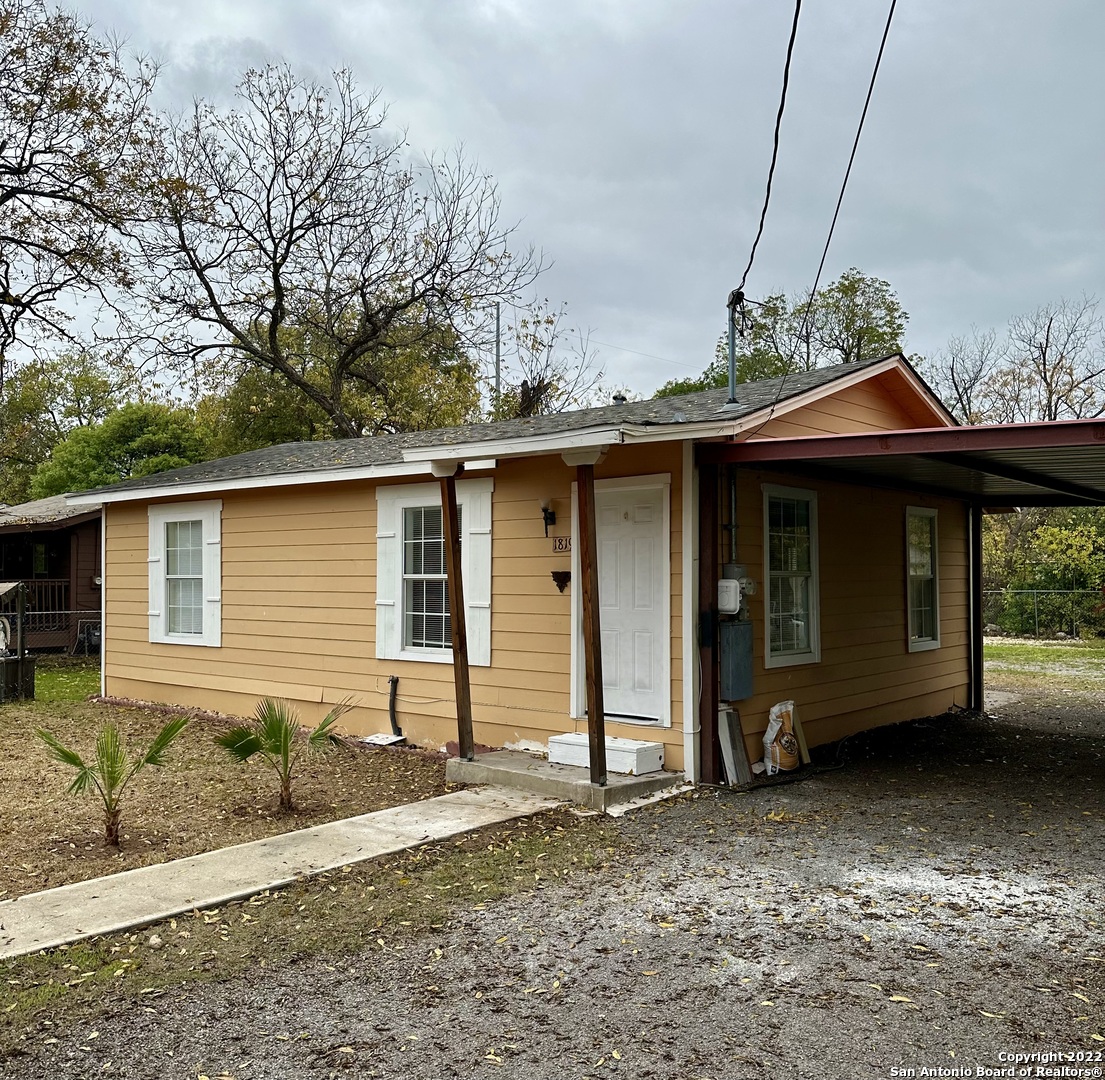 1819 Madrid Street San Antonio TX 78237