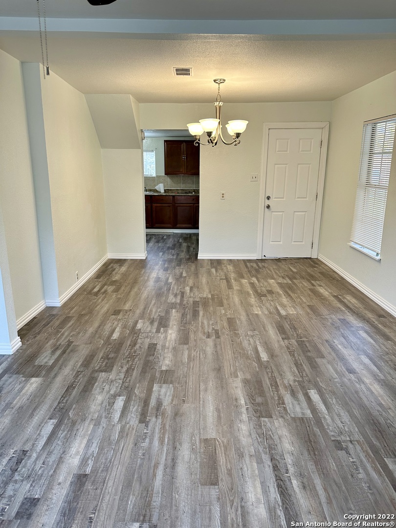 1819 Madrid Street San Antonio TX 78237