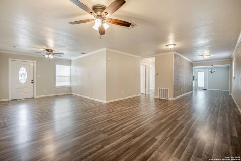 111 Grotto Boulevard San Antonio TX 78216
