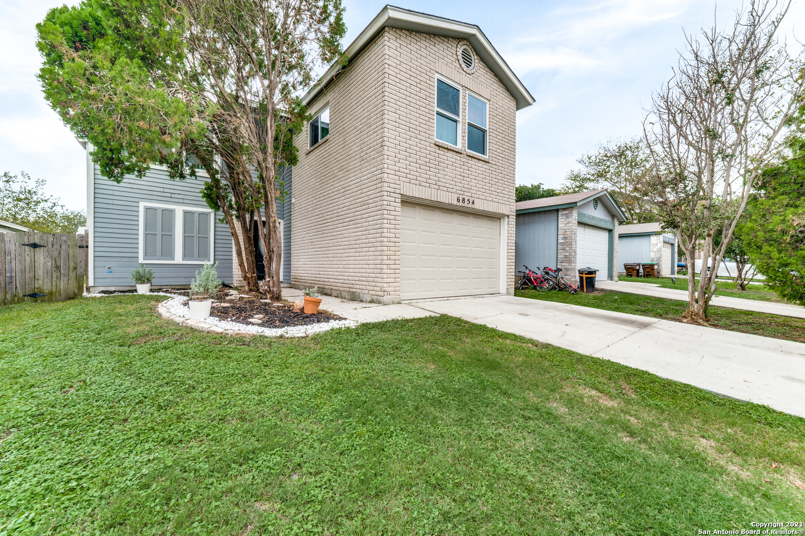 6854 Columbia Ridge Drive Converse TX 78109