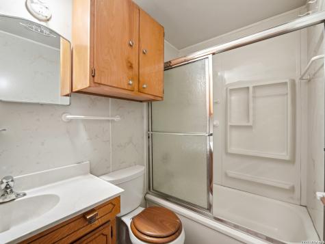 2323 Hiawatha San Antonio TX 78210