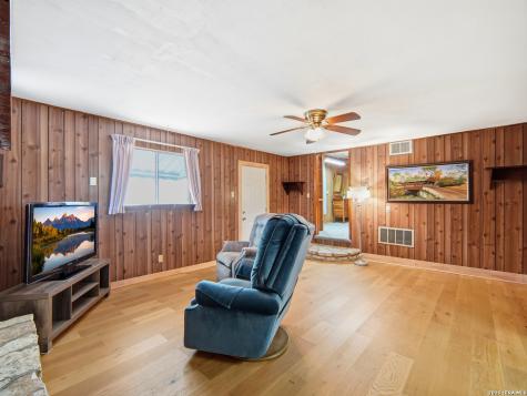 2323 Hiawatha San Antonio TX 78210