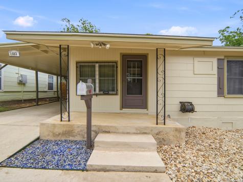 2323 Hiawatha San Antonio TX 78210