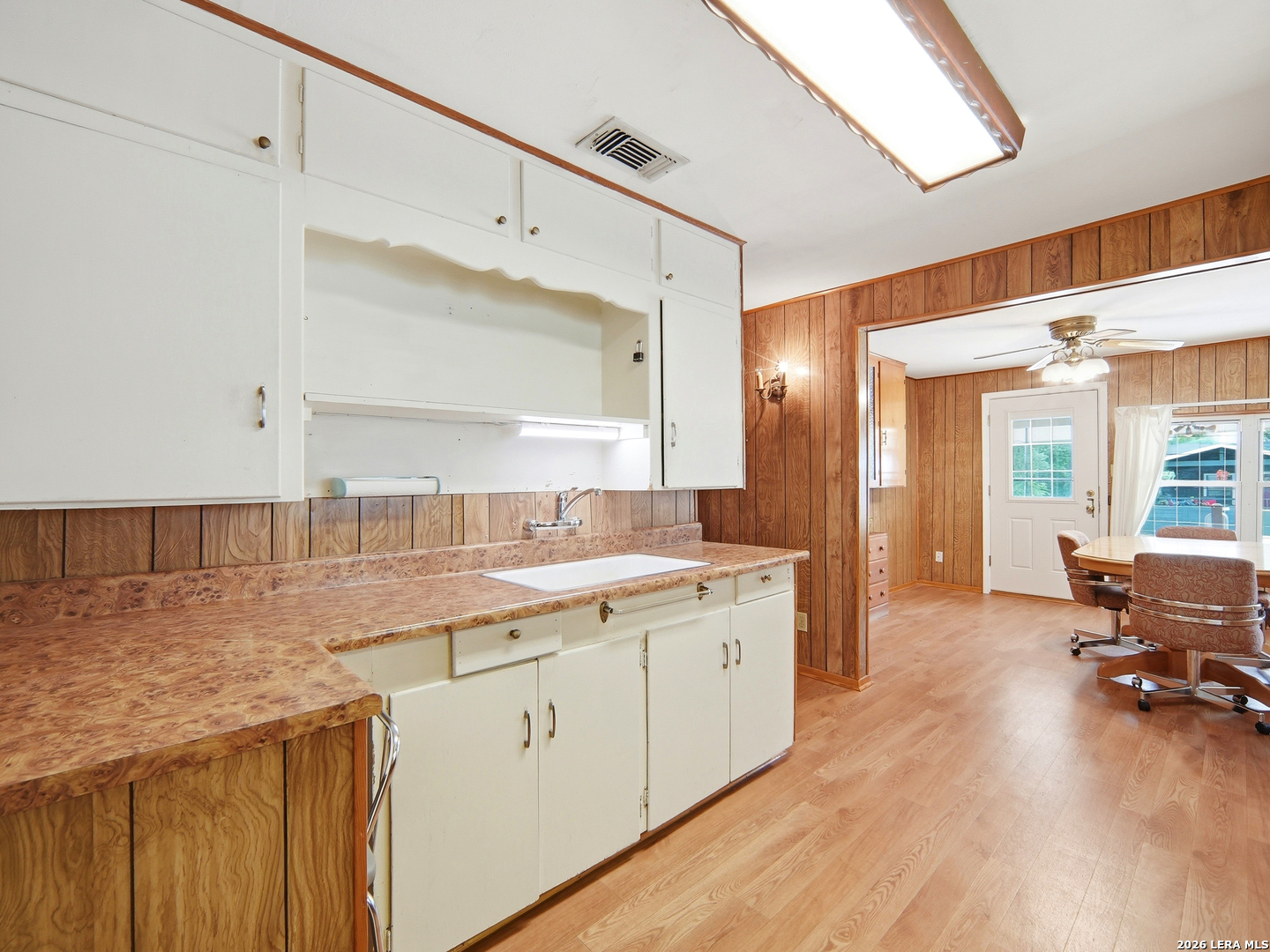 2323 Hiawatha San Antonio TX 78210