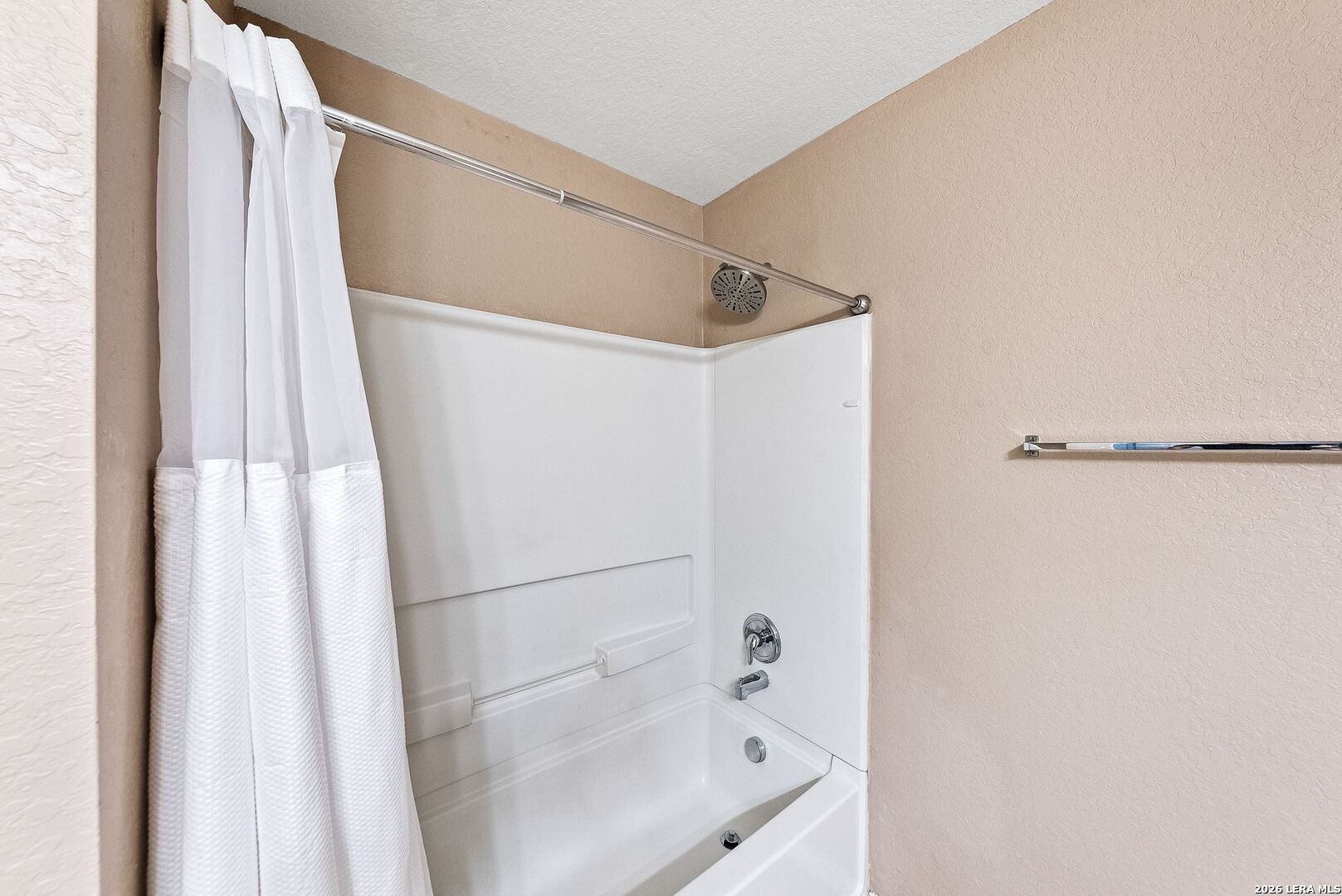 7454 Bluebonnet Bay San Antonio TX 78218