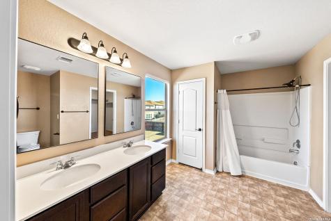 7454 Bluebonnet Bay San Antonio TX 78218