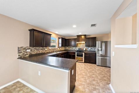 7454 Bluebonnet Bay San Antonio TX 78218