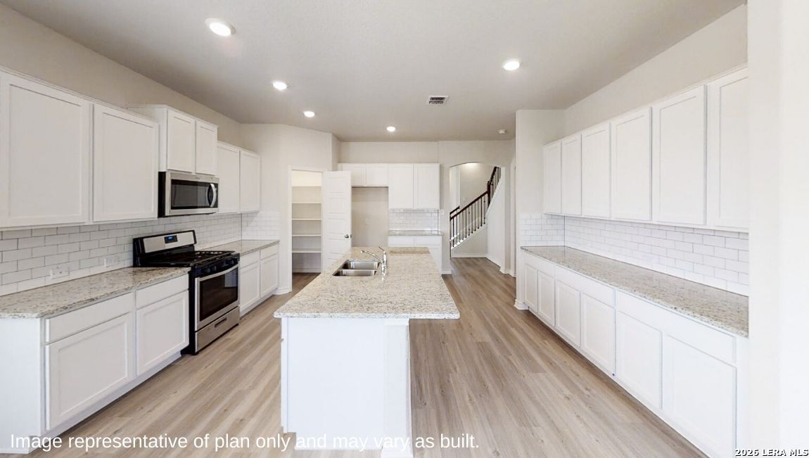 606 Whitewater Creek Cibolo TX 78108