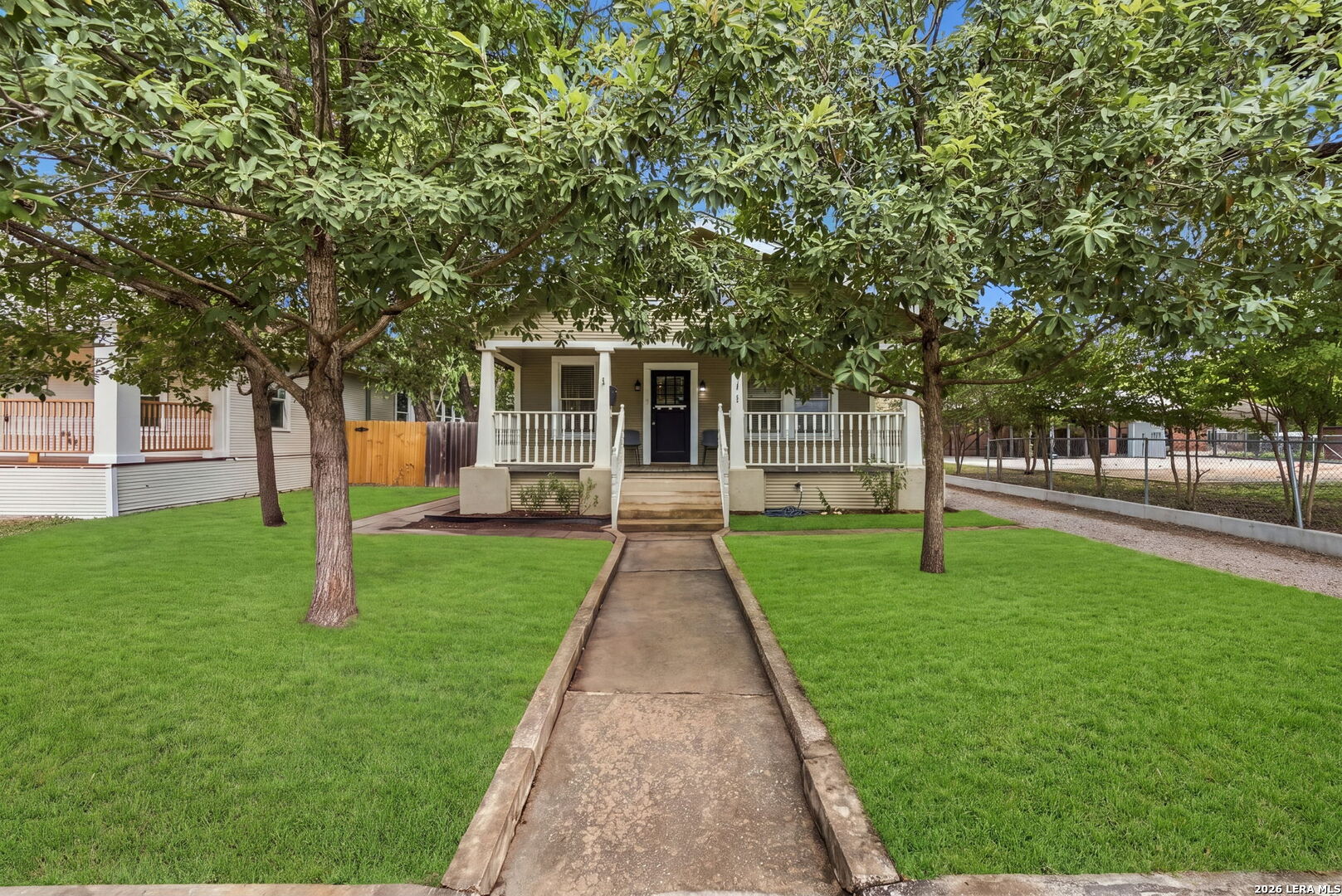 211 Eleanor San Antonio TX 78209