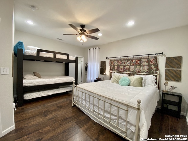 211 Eleanor San Antonio TX 78209