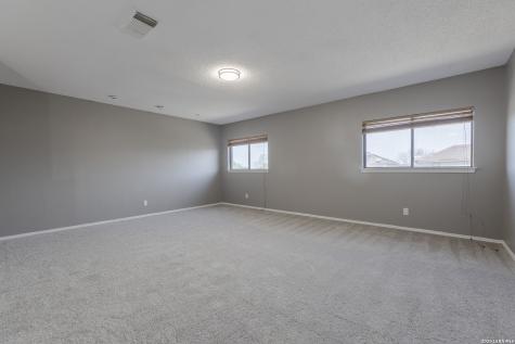 8011 Chestnut Cedar Drive Converse TX 78109
