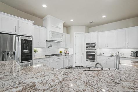 10 Denbury Glen San Antonio TX 78257