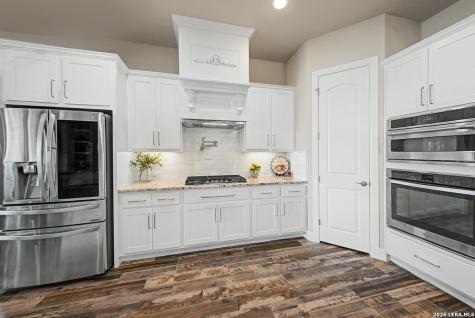 10 Denbury Glen San Antonio TX 78257