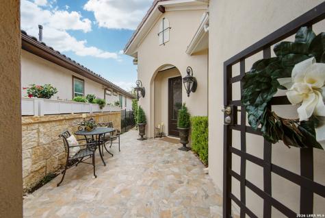10 Denbury Glen San Antonio TX 78257