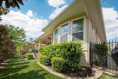 10 Denbury Glen San Antonio TX 78257