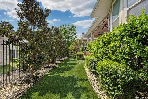 10 Denbury Glen San Antonio TX 78257
