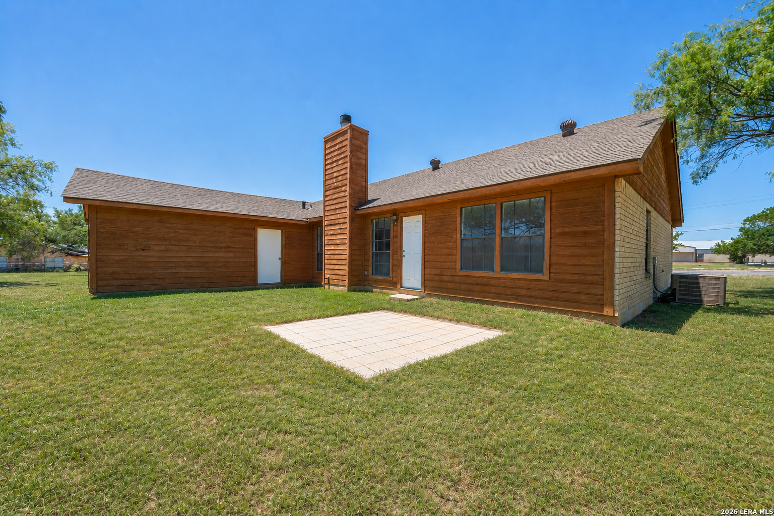 475 Fm 2200 Devine TX 78016
