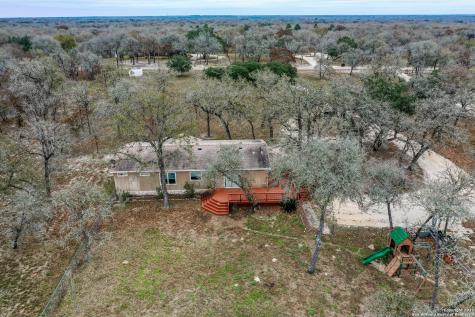659 Cherry Ridge Floresville TX 78114