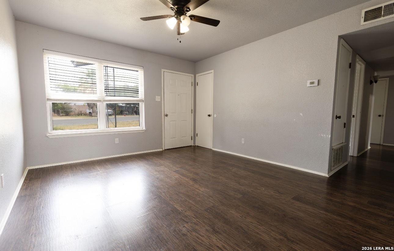 2832 County Road 1129 Pearsall TX 78061