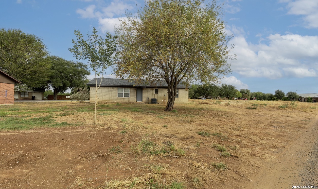 2832 County Road 1129 Pearsall TX 78061