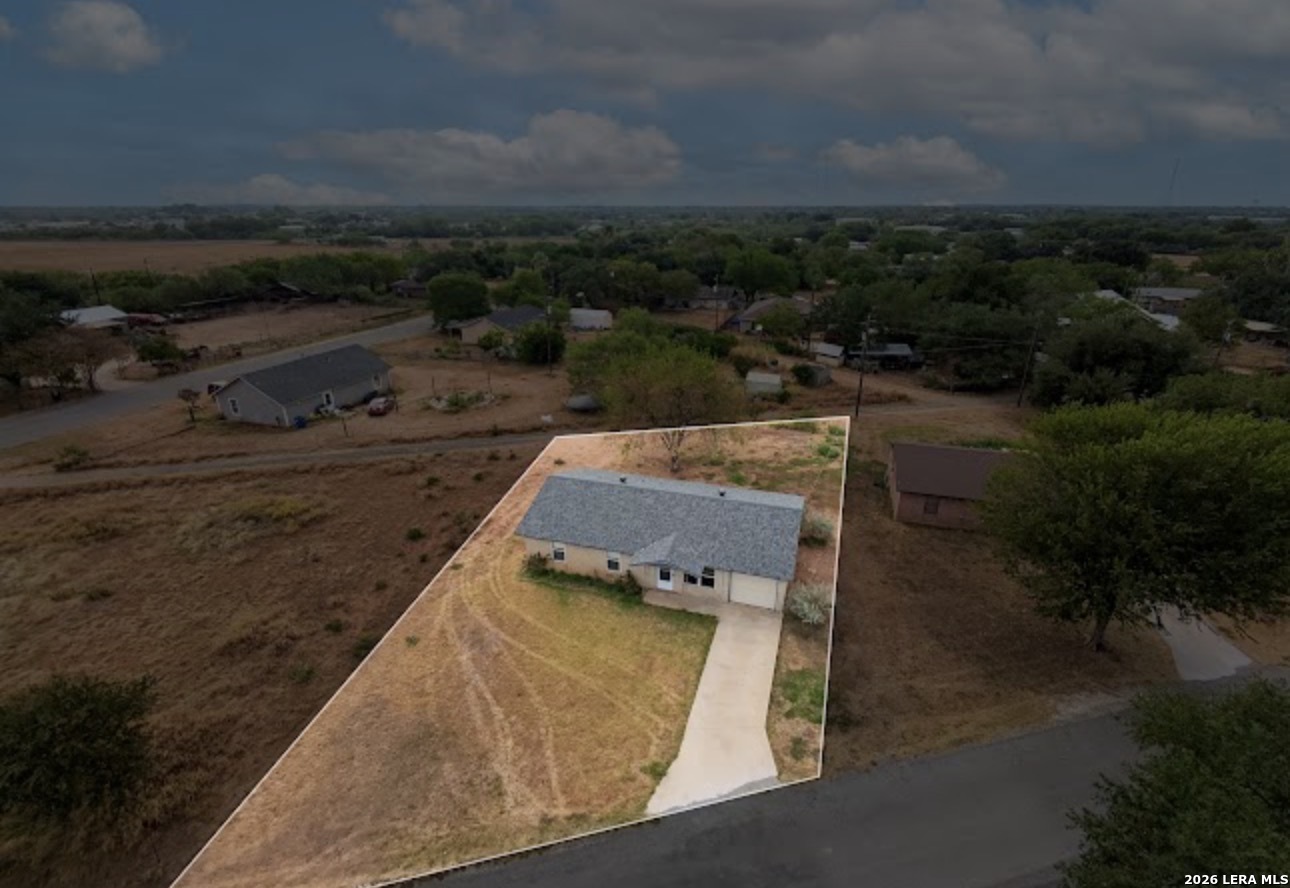 2832 County Road 1129 Pearsall TX 78061