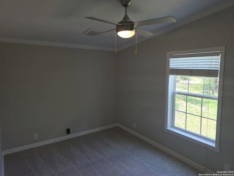 7940 County Road 279 Rio Medina TX 78066