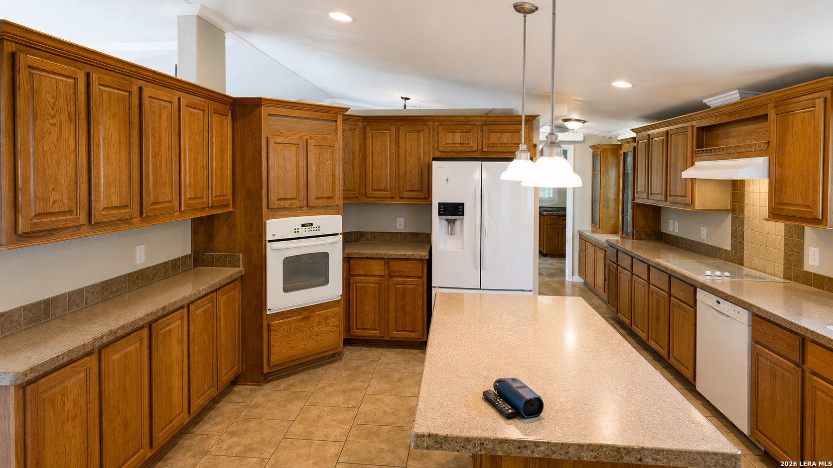 7940 County Road 279 Rio Medina TX 78066