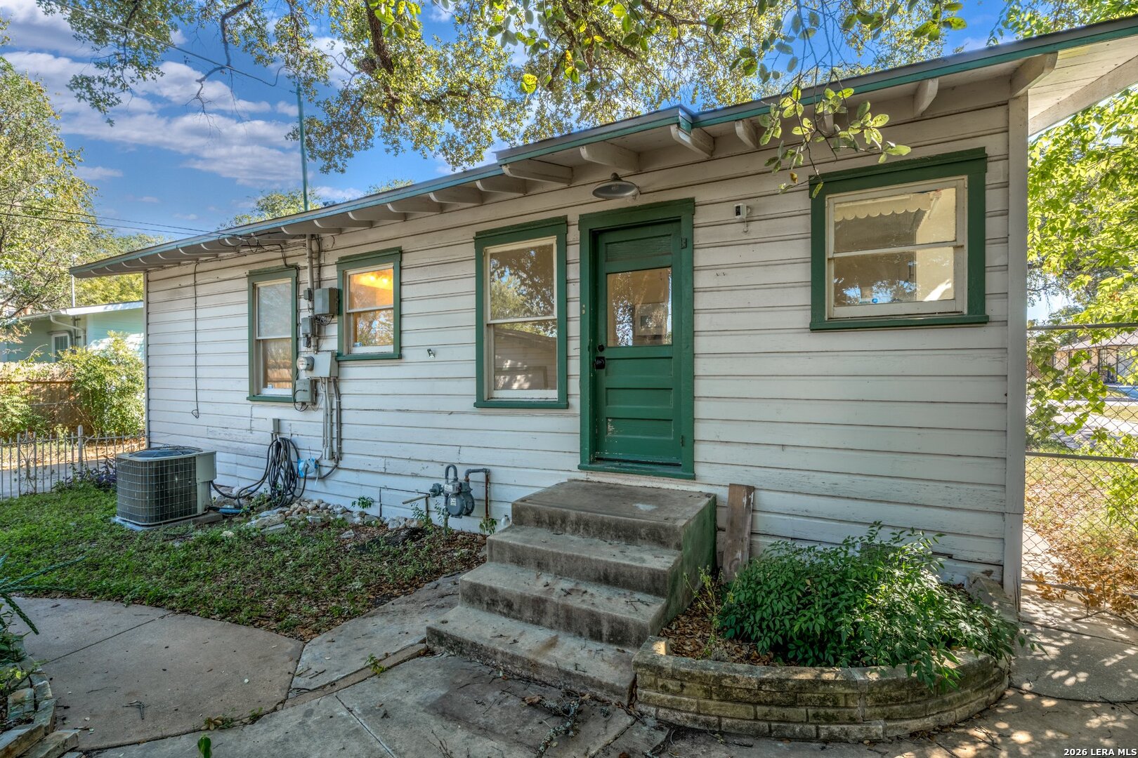 165 W Mandalay Drive San Antonio TX 78212