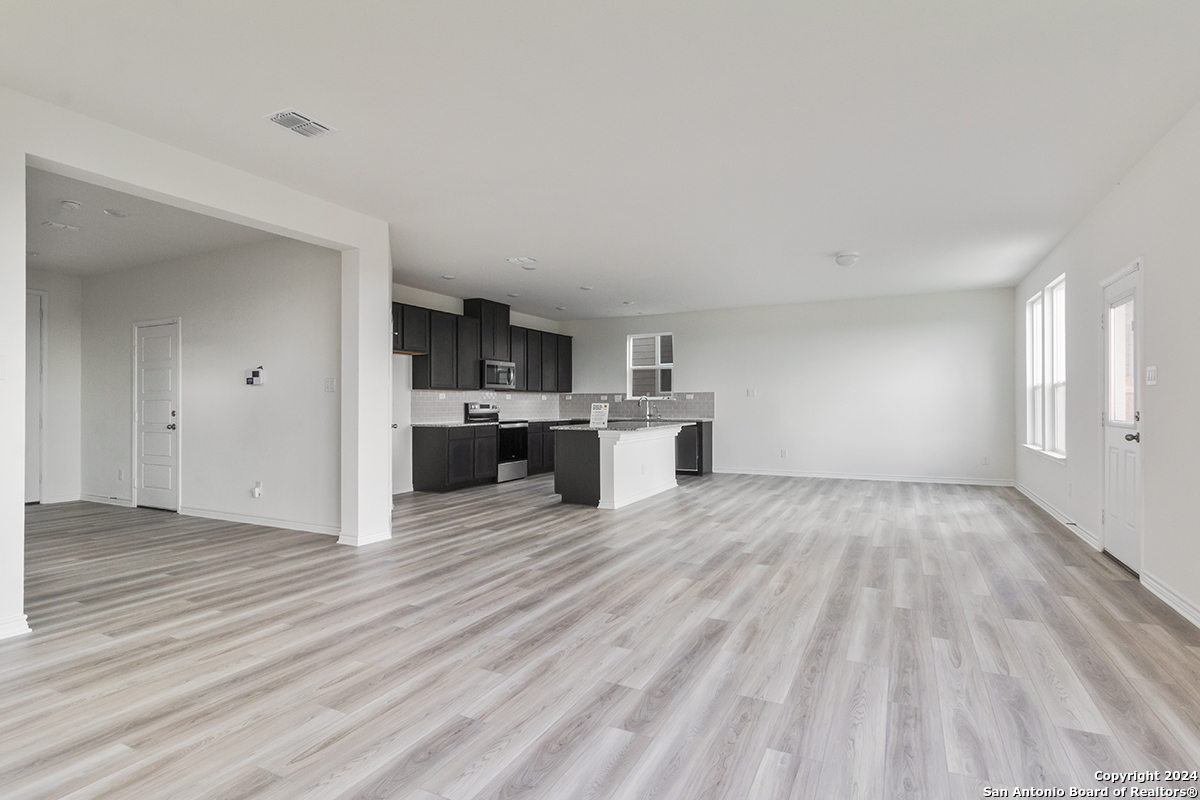 2515 Chronos Drive San Antonio TX 78245