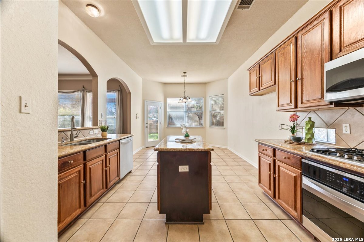 18031 Keystone Bluff San Antonio TX 78258