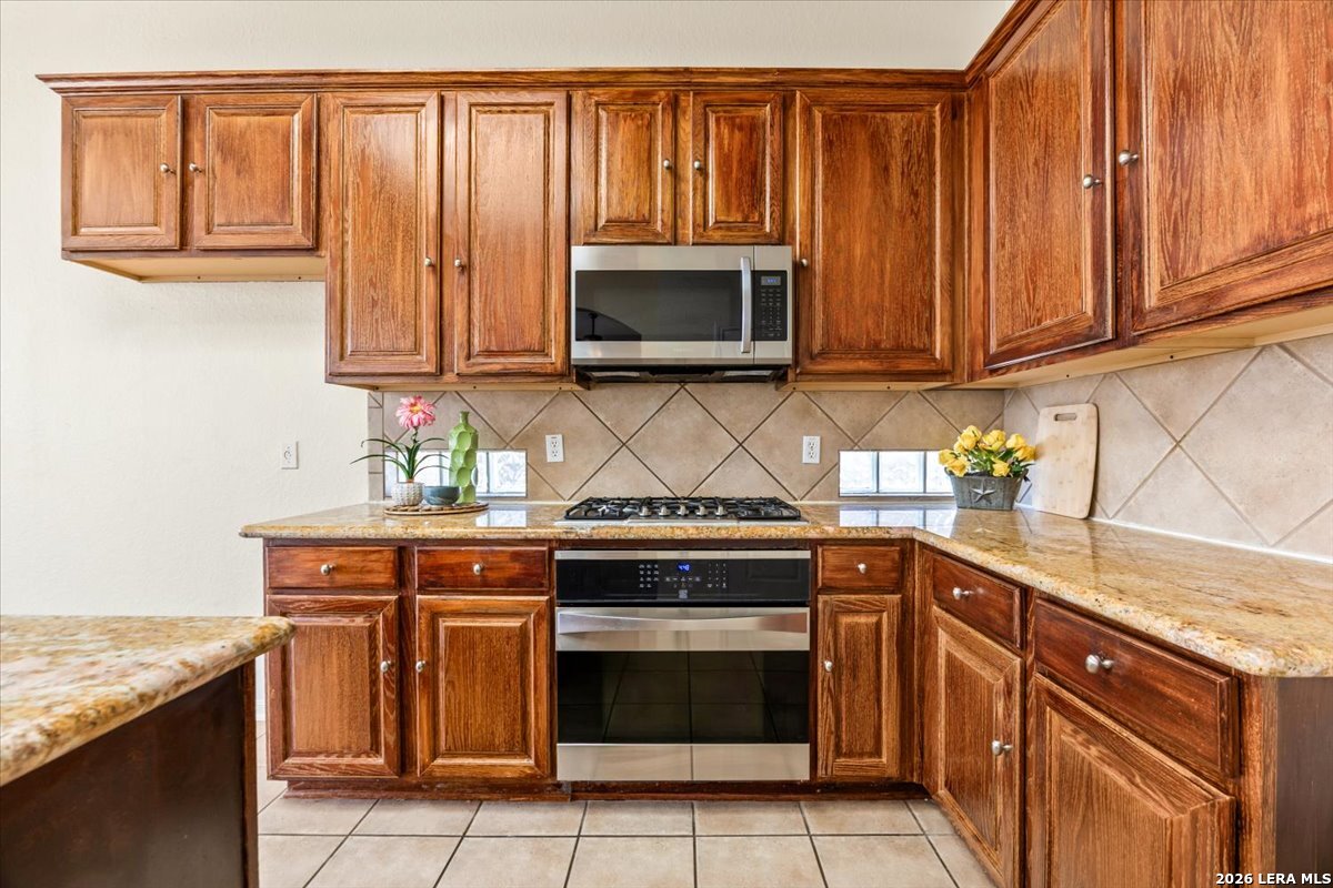 18031 Keystone Bluff San Antonio TX 78258