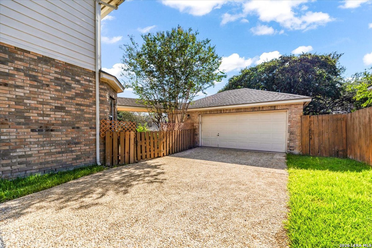 18031 Keystone Bluff San Antonio TX 78258