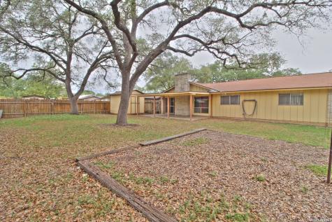 4814 La Salida Street San Antonio TX 78233
