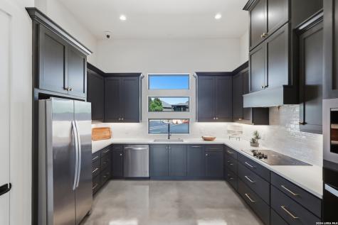 109 Boulder Creek Boerne TX 78006