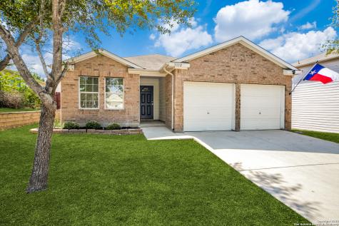5132 Storm King Schertz TX 78108