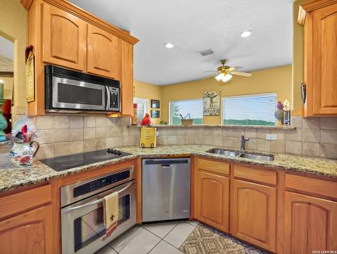 1748 Fm 3424 Canyon Lake TX 78133