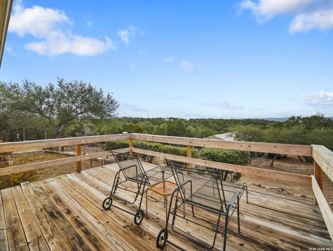 1748 Fm 3424 Canyon Lake TX 78133