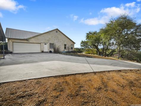 1748 Fm 3424 Canyon Lake TX 78133