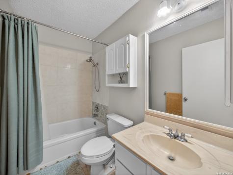 8517 Echo Creek Lane San Antonio TX 78240