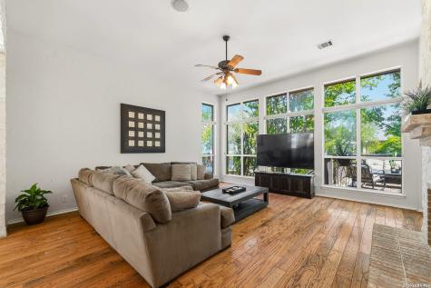 726 Treaty Oak San Antonio TX 78258