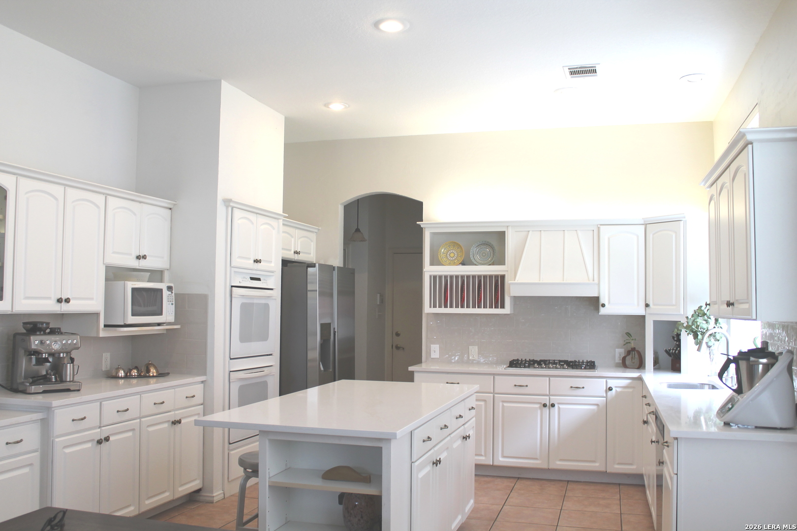 726 Treaty Oak San Antonio TX 78258