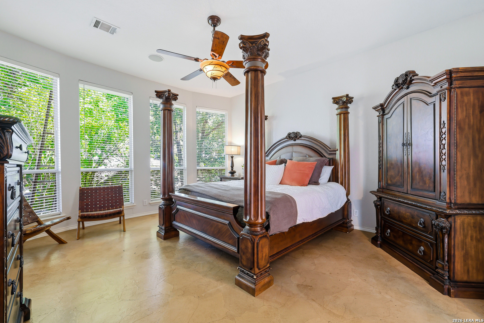 726 Treaty Oak San Antonio TX 78258